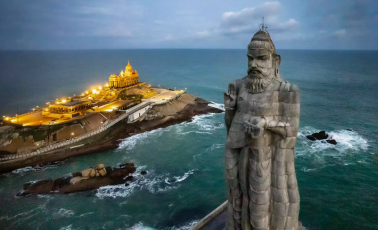 Thiruvalluvar Statue